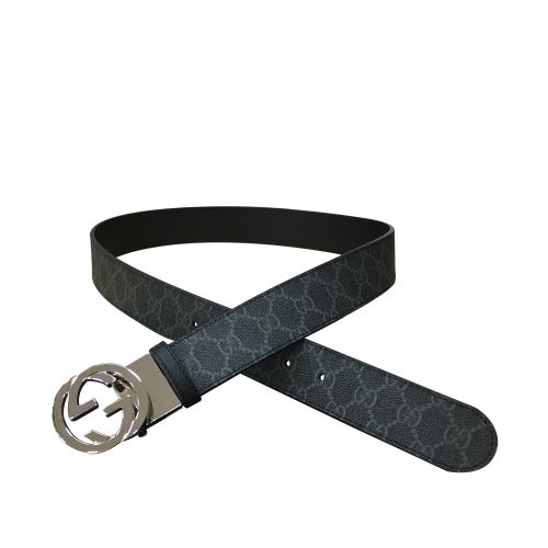 Gucci Reversible GG Supreme belt 473030